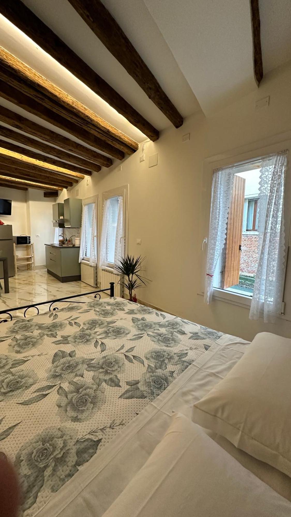 Ca Lucia Canal View Venice Luaran gambar