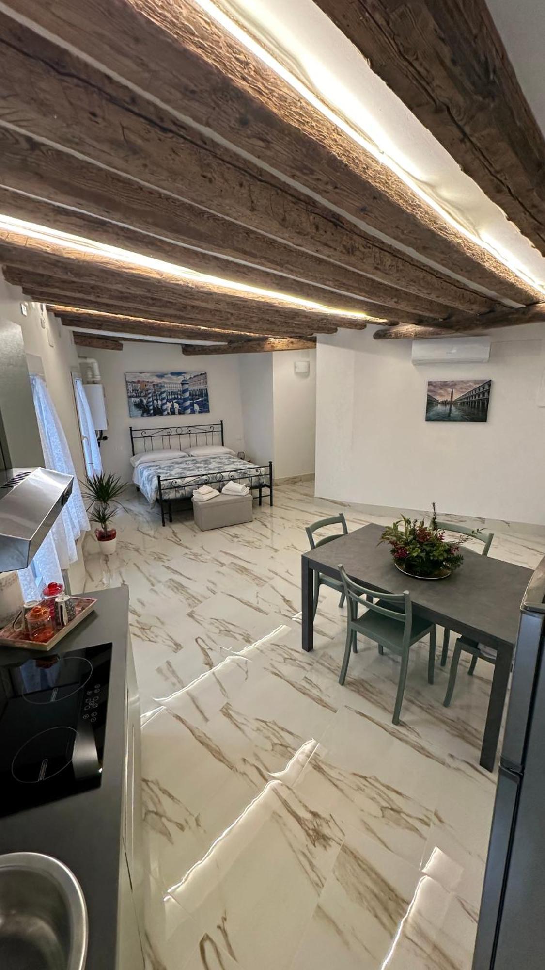 Ca Lucia Canal View Venice Luaran gambar